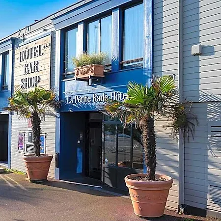 Logis - La Petite Rade 3* Sainte-Adresse